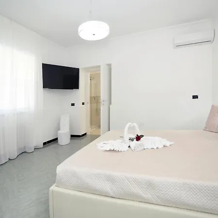 Vacanze Oda ve Kahvaltı 3*